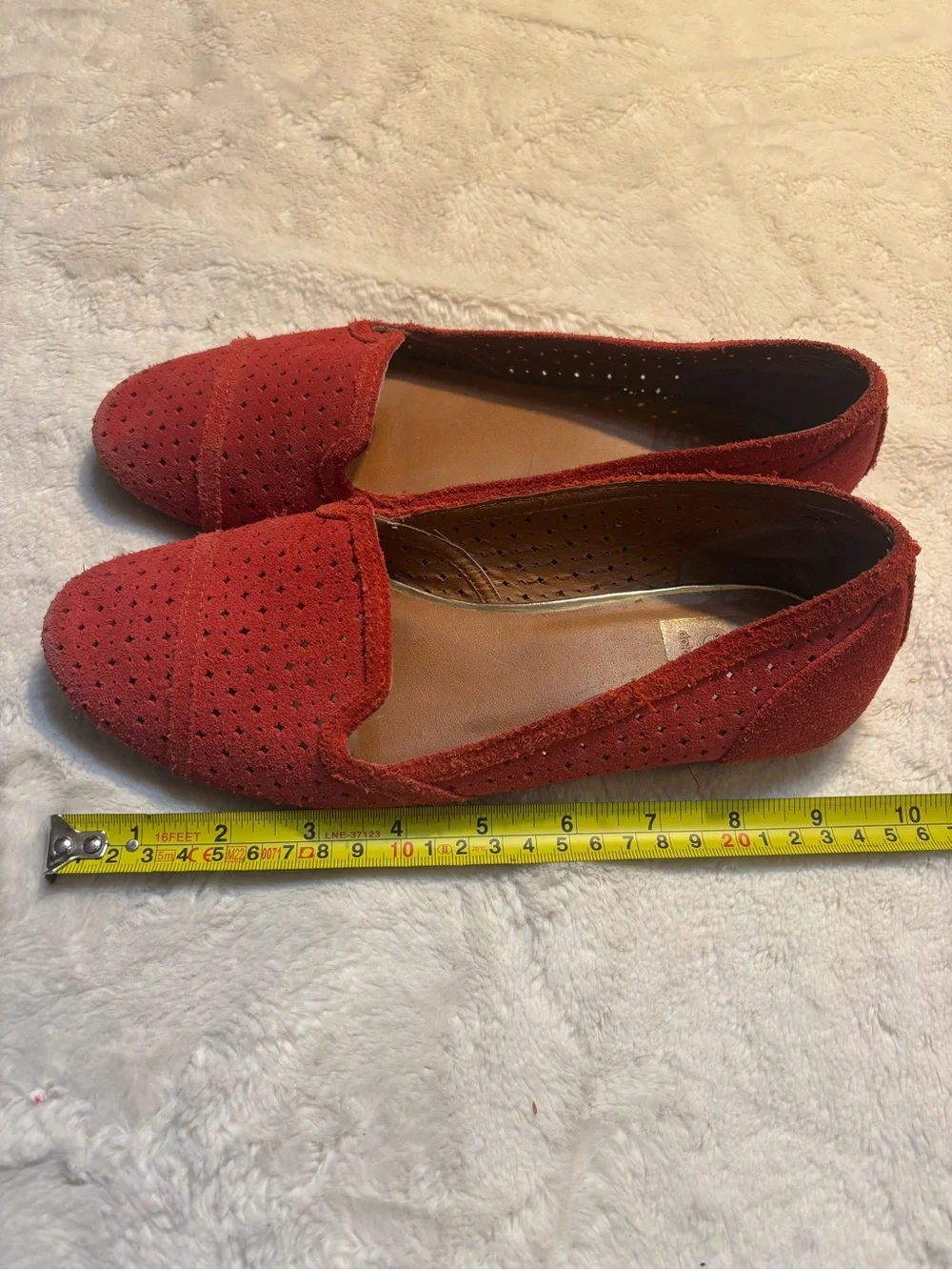 DV by Dolce Vita Loafers Size 7.5 Red Suede Laser-Cut Perforated Slip-On Flats